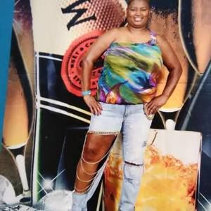 Meet your Posher, Veronica